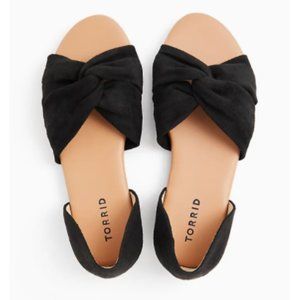 NWT 7 WW Black Faux Suede Twist Front Flats